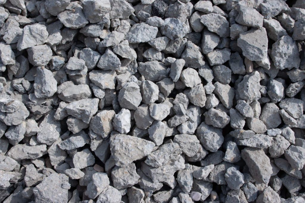 Hotový betónový recyklát po drvení