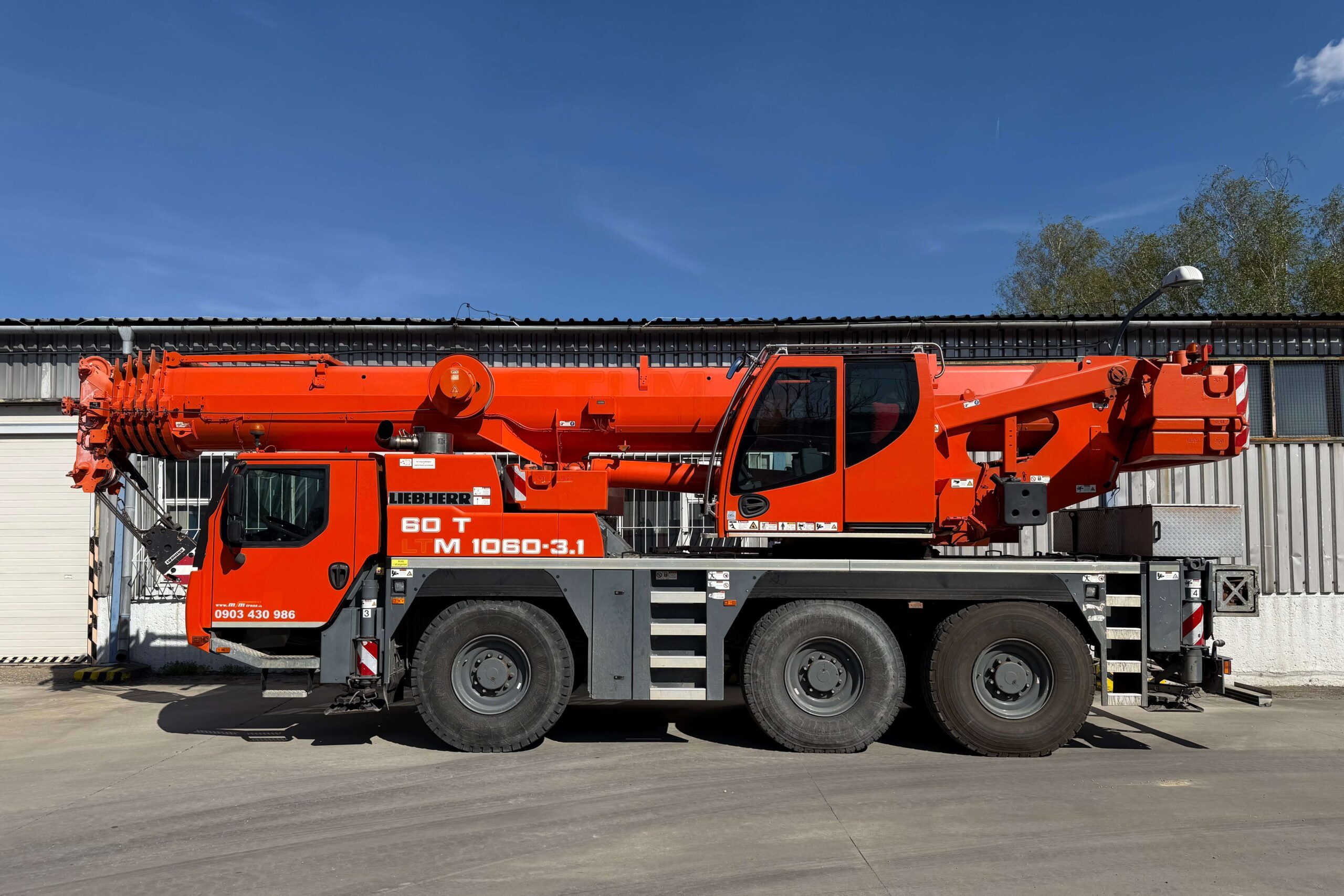 Autožeriav Liebherr LTM 1060-3.1 s nosnosťou 60 ton