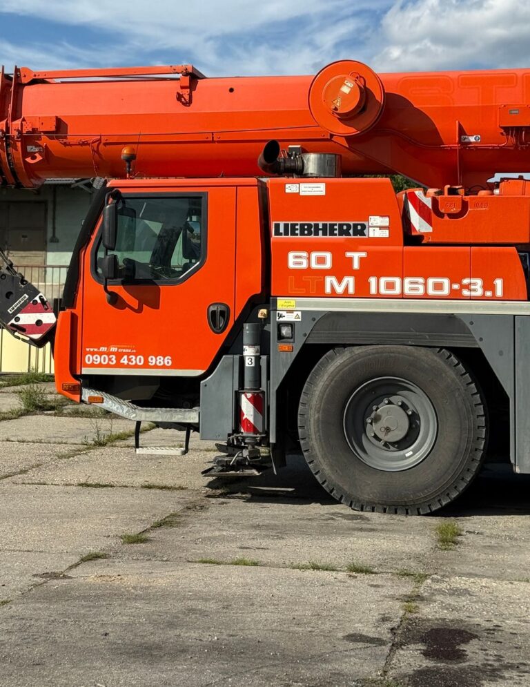 Liebherr LTM 1060 · 60 t